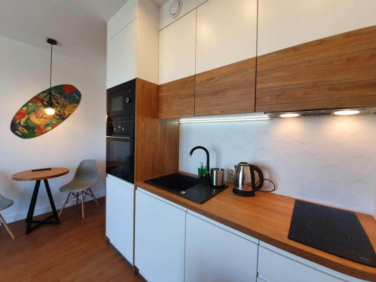 Prywatne Apartamenty W Hotelu - 365Pam Sarbinowo Εξωτερικό φωτογραφία